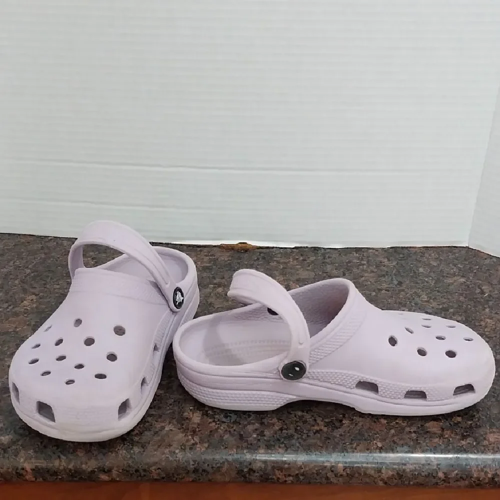 CROCS Kids Lavender Water Shoes